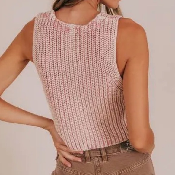 FREE PEOPLE - Close To Me Vest 
/ Mellow Rose, NWOT - Picture 2 of 3